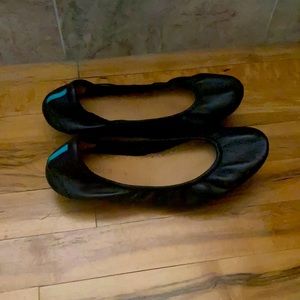 Tieks size 9 matte black leather shoes EUC worn 4x
